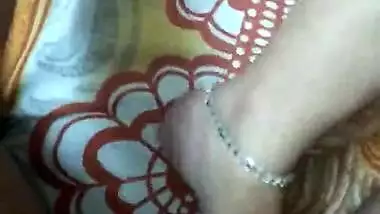 Cute bhabhi nude captured by lover