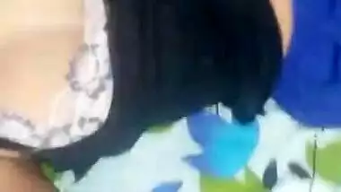 Bangladeshi hot teen showing her tits live