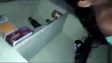 Desi village girl’s hot blowjob scandal MMS