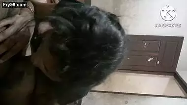 Desi bhabhi blwjob