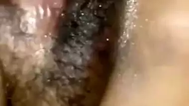 Bangla Desi XXX babe playing with her hot pussy and tits on cam