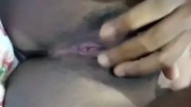 Tamil teenage girl fingering masturbation selfie