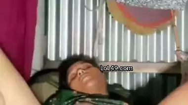 Desi wife smooch and romantic fucking with lover