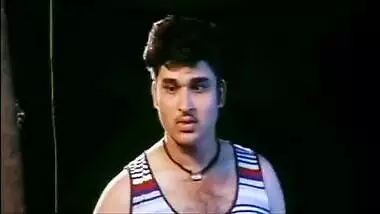 Cute mallu shakeela seducing teen boy