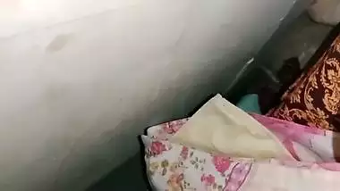 Bhabhi boob press before viral sex with devar