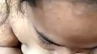 Nude Bangla girl gives the best blowjob of her life