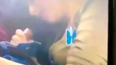 GF gives an Indian blowjob to her BF in the car