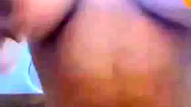 Nude ass showing Indian girl in horny mood for sex