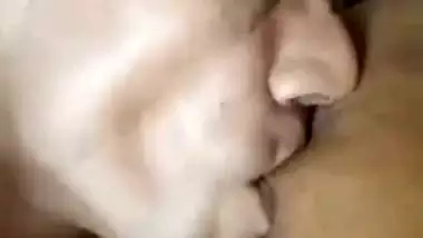 Cheating Bhabhi has fun with her house owner