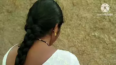 Indian outdoor sex of Nephew fucking his aunt in the bush