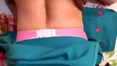 Jasmine bubble butts fuck her boyfriend slowly shot