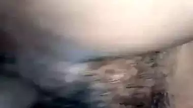 Man drills a milf’s hairy pussy hard in Tamil sex video