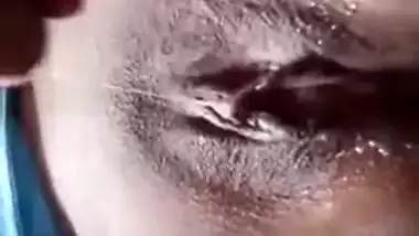 Desi exposes naked pussy without any sense of shame and touches it