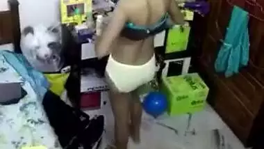 Cute Girl Boobs Record By