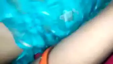 Fat pussy of lean village beauty getting explored