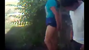 Anal Sex MMS Of Young Desi Couple In Park