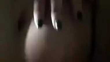 Today Exclusive -bhabhi Shows Boobs