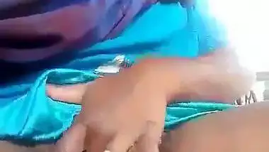 Dehati masturbation video of village slut