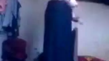 kashmir gal stripes salwar full nude show to bf mms part 2