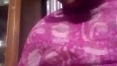 Pink lips bhabhi showing beautiful untouched boobs