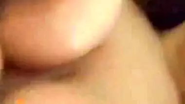 Beautiful hot paki babe showing 5 videos part 2