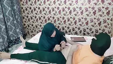 Big Naturals - Muslim Hijab Girl Caught My Dick Jerking Off